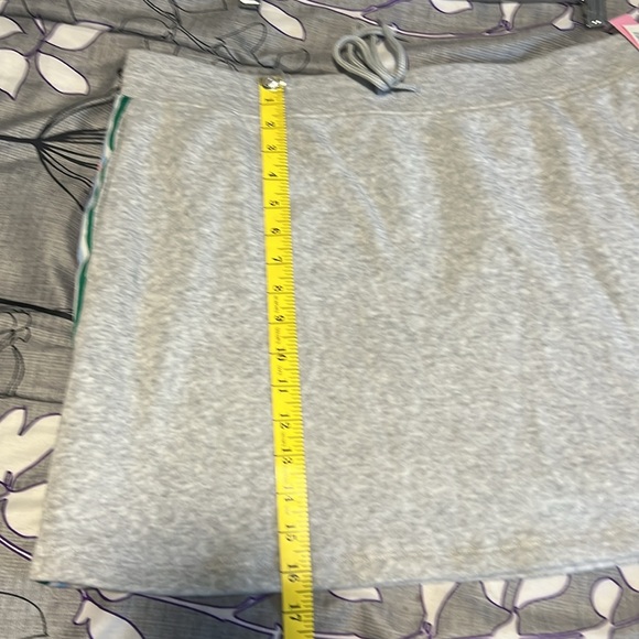 Hello Kitty Mini Graphic Skirt - Heather Gray - size XXL - NEW - Picture 10 of 13
